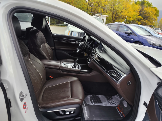 BMW 730 XDRIVE* M-PAKET* - автомобили, коли, обяви за нови и употребявани 13