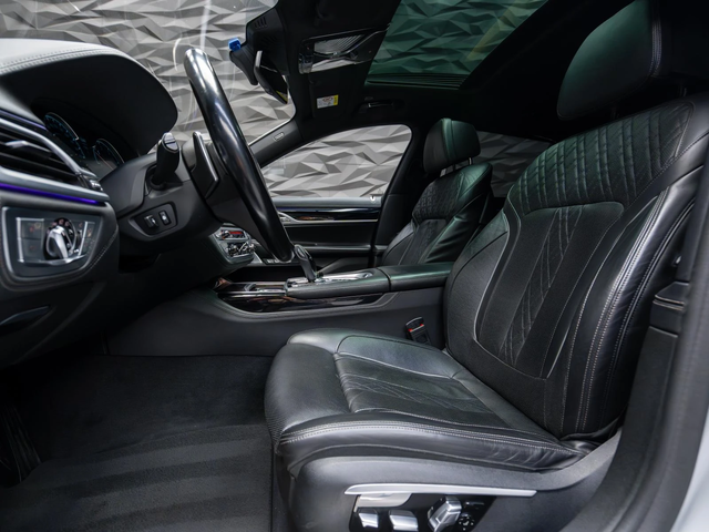 BMW 730 730D XDRIVE* 360* B&W* Обдухв* M Sport Pack* Headu - автомобили, коли, обяви за нови и употребявани 15