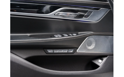 BMW 730 730D XDRIVE* 360* B&W* Обдухв* M Sport Pack* Headu - автомобили, коли, обяви за нови и употребявани 9