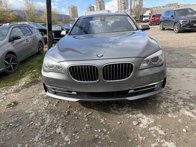 BMW 730 Face Lift Шум в Главата Full Maxx - автомобили, коли, обяви за нови и употребявани 1