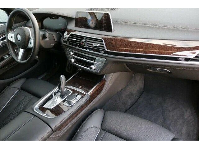 BMW 730 d xDrive M Sportpaket - автомобили, коли, обяви за нови и употребявани 5