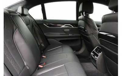 BMW 730 d xDrive - автомобили, коли, обяви за нови и употребявани 6