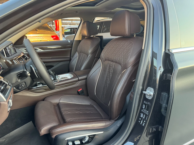 BMW 730 D#XDRVE#LONG#FACE#INDIVIDUAL#3xTV#96000KM - автомобили, коли, обяви за нови и употребявани 11
