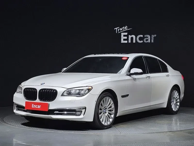 BMW 730 xDrive - автомобили, коли, обяви за нови и употребявани 0