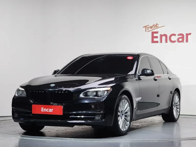 BMW 730 D xDrive - автомобили, коли, обяви за нови и употребявани 0