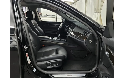 BMW 730 D xDrive - автомобили, коли, обяви за нови и употребявани 10