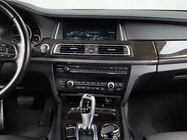 BMW 730 D xDrive - автомобили, коли, обяви за нови и употребявани 13