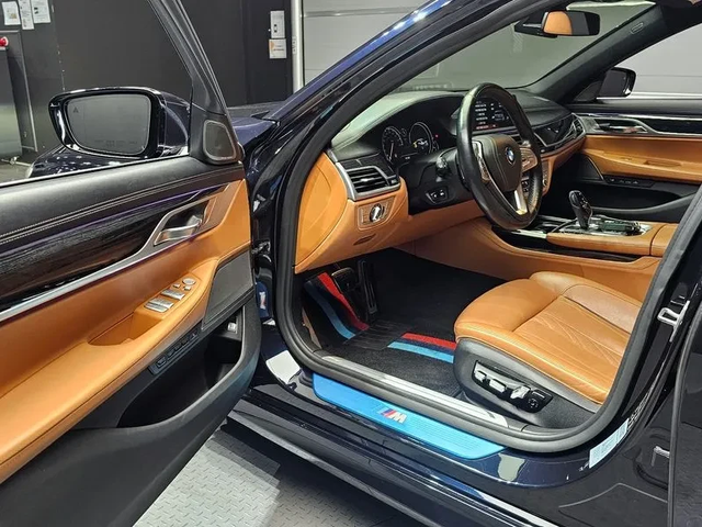 BMW 730 D xDrive M Sports - автомобили, коли, обяви за нови и употребявани 10