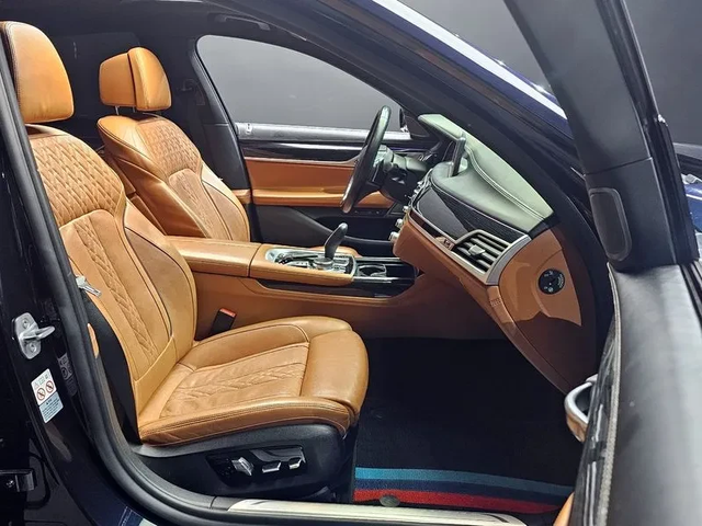 BMW 730 D xDrive M Sports - автомобили, коли, обяви за нови и употребявани 9