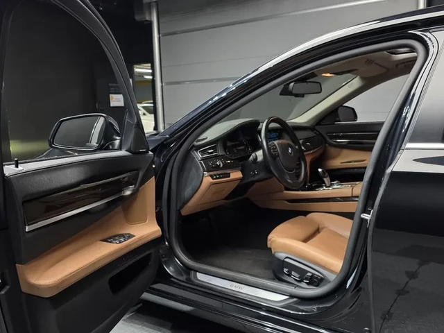 BMW 730 LD - автомобили, коли, обяви за нови и употребявани 10
