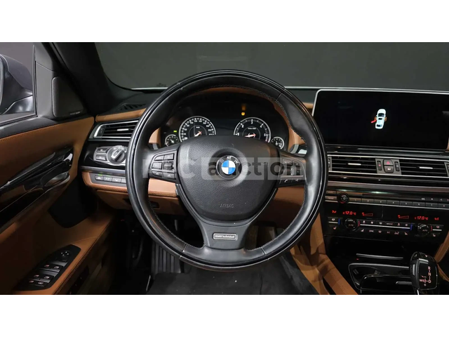 BMW 730 ПОДГРЕВИ * ПАНО * HEAD-UP * KEYLESS * H/K - автомобили, коли, обяви за нови и употребявани 11