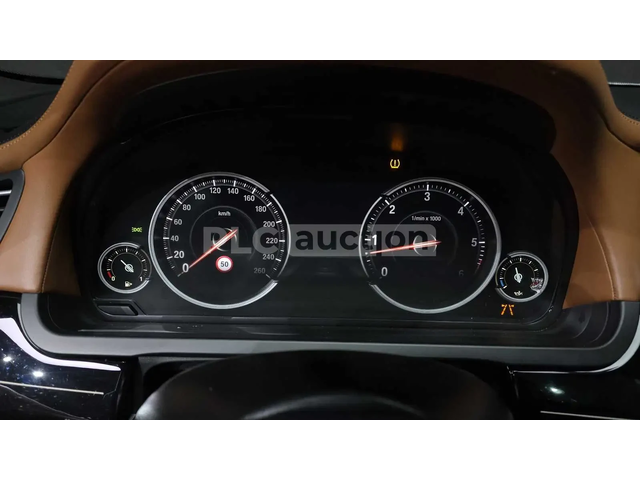 BMW 730 ПОДГРЕВИ * ПАНО * HEAD-UP * KEYLESS * H/K - автомобили, коли, обяви за нови и употребявани 7