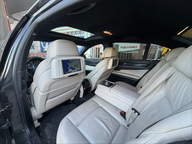 BMW 730 БАРТЕР* 3.0Д* Телевизори* 5бутона - автомобили, коли, обяви за нови и употребявани 7