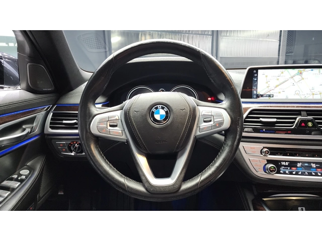 BMW 730 d xDrive - автомобили, коли, обяви за нови и употребявани 12