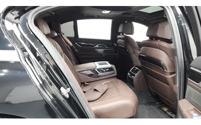 BMW 730 d xDrive M Sport - автомобили, коли, обяви за нови и употребявани 11