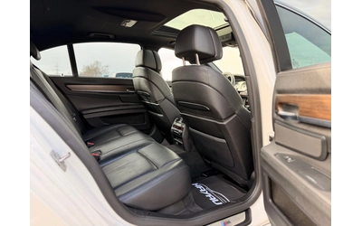 BMW 730 d= M-pack= Distronic= HUD= Keyless= Soft Close= - автомобили, коли, обяви за нови и употребявани 11