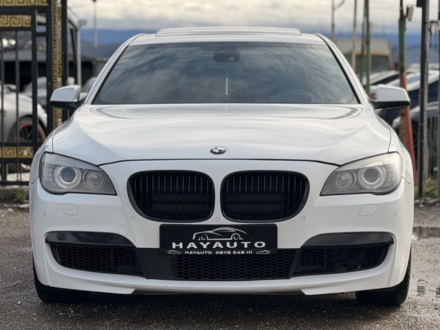 BMW 730 d= M-pack= Distronic= HUD= Keyless= Soft Close= - автомобили, коли, обяви за нови и употребявани 1