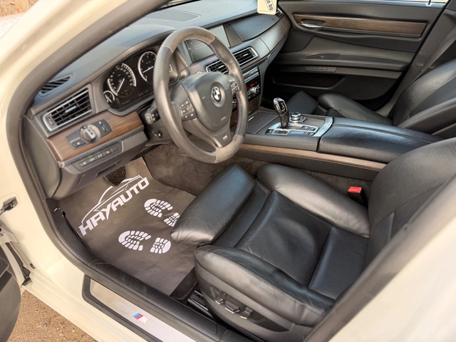 BMW 730 d= M-pack= Distronic= HUD= Keyless= Soft Close= - автомобили, коли, обяви за нови и употребявани 8