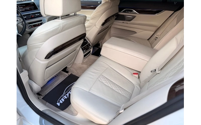 BMW 730 d= xDrive= M-pack= Aero Pack= HUD= Soft Close= har - автомобили, коли, обяви за нови и употребявани 13