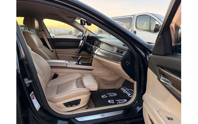 BMW 730 d= Sport= Distronic= Keyless= Soft Close= - автомобили, коли, обяви за нови и употребявани 10