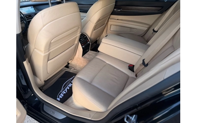 BMW 730 d= Sport= Distronic= Keyless= Soft Close= - автомобили, коли, обяви за нови и употребявани 13