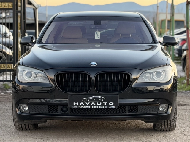 BMW 730 d= Sport= Distronic= Keyless= Soft Close= - автомобили, коли, обяви за нови и употребявани 1