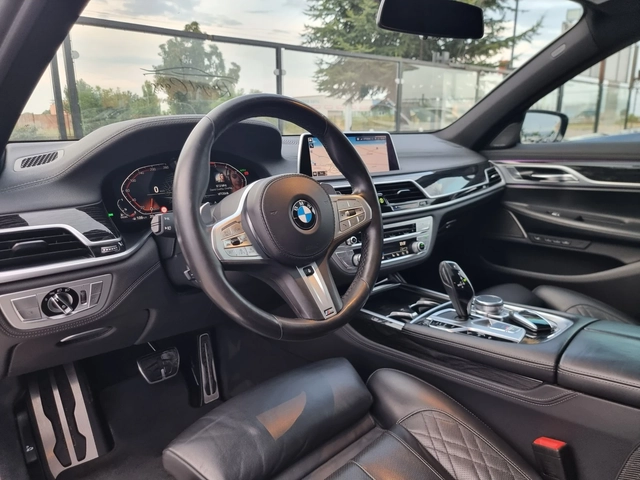BMW 730 * Individual * Soft close * Lazer Lights * M pack - автомобили, коли, обяви за нови и употребявани 7