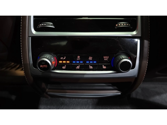 BMW 730 - автомобили, коли, обяви за нови и употребявани 11