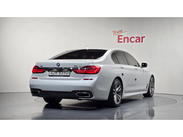 BMW 730 - автомобили, коли, обяви за нови и употребявани 1