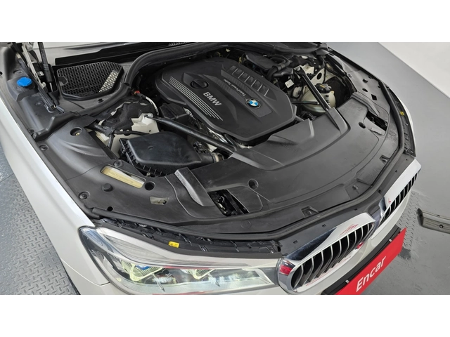 BMW 730 - автомобили, коли, обяви за нови и употребявани 4