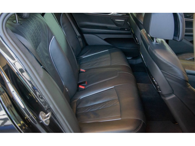 BMW 730d 730d xDrive  - автомобили, коли, обяви за нови и употребявани 7