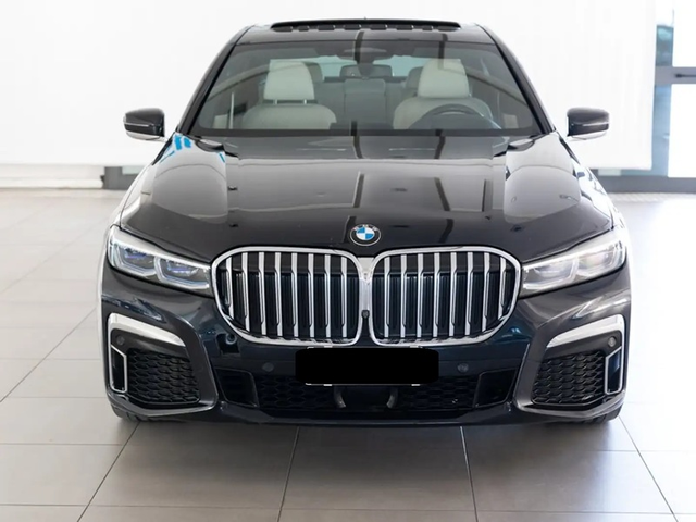 BMW 730d 730d xDrive M-Pack - автомобили, коли, обяви за нови и употребявани 2