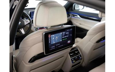 BMW 730d 730d xDrive M-Pack - автомобили, коли, обяви за нови и употребявани 7