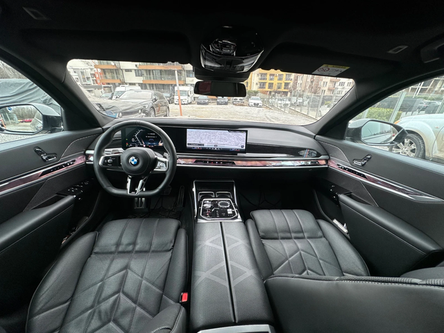BMW 740 xd M Black Pack B&W Theater Screen Automatic Doors - автомобили, коли, обяви за нови и употребявани 10