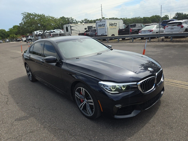 BMW 740 L M PACK FULL MAX* HARMAN* ASSISTANT* ПАНО* 360* - автомобили, коли, обяви за нови и употребявани 0