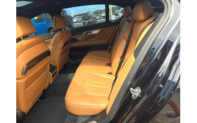 BMW 740 L M PACK FULL MAX* HARMAN* ASSISTANT* ПАНО* 360* - автомобили, коли, обяви за нови и употребявани 11