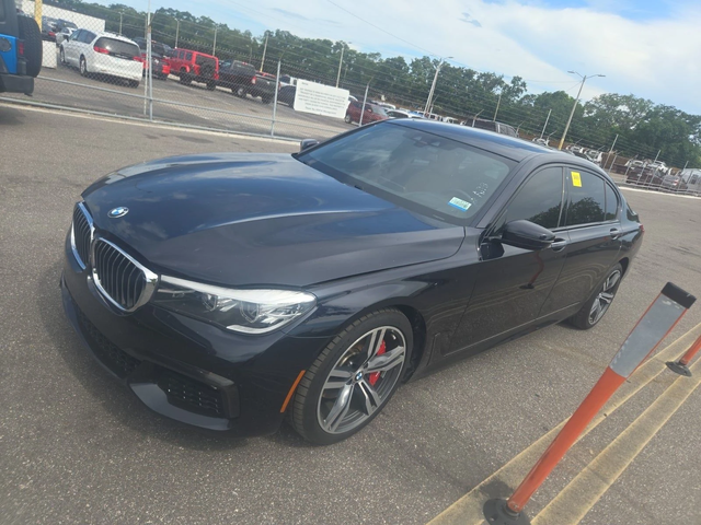 BMW 740 L M PACK FULL MAX* HARMAN* ASSISTANT* ПАНО* 360* - автомобили, коли, обяви за нови и употребявани 2