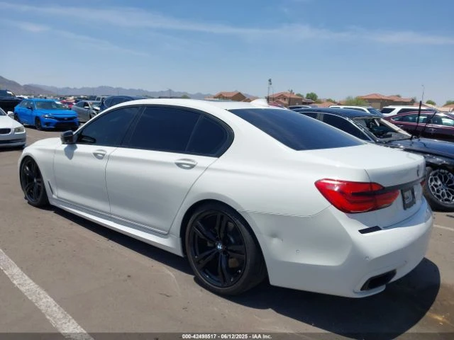 BMW 740 M PACK* HEAD UP* SOFT CLOSE* H/K* КЛИП НА МОТОР - автомобили, коли, обяви за нови и употребявани 3