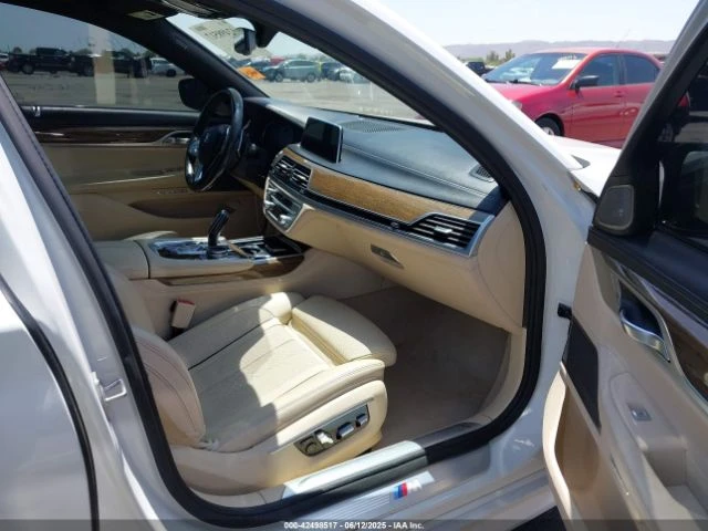 BMW 740 M PACK* HEAD UP* SOFT CLOSE* H/K* КЛИП НА МОТОР - автомобили, коли, обяви за нови и употребявани 6