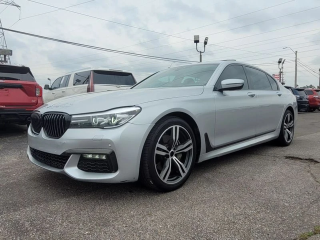 BMW 740 L M-PACK* HARMAN* KEYLESS* APLCRPL* ПАНО - автомобили, коли, обяви за нови и употребявани 0