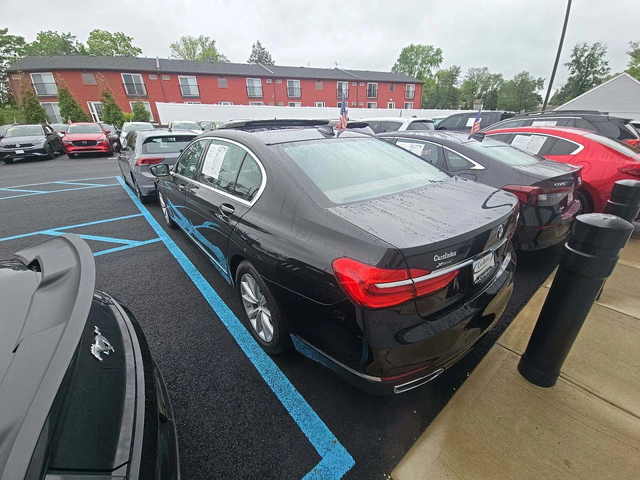 BMW 740 Li XDRIVE* HARMAN* KEYLESS* 360* КРАЙНА ЦЕНА - автомобили, коли, обяви за нови и употребявани 2