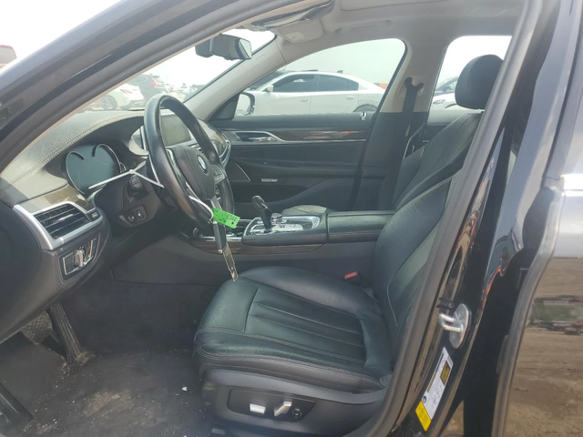 BMW 740 Li* B58* HARMAN* ПАНОРАМА* KEYLESS - автомобили, коли, обяви за нови и употребявани 6