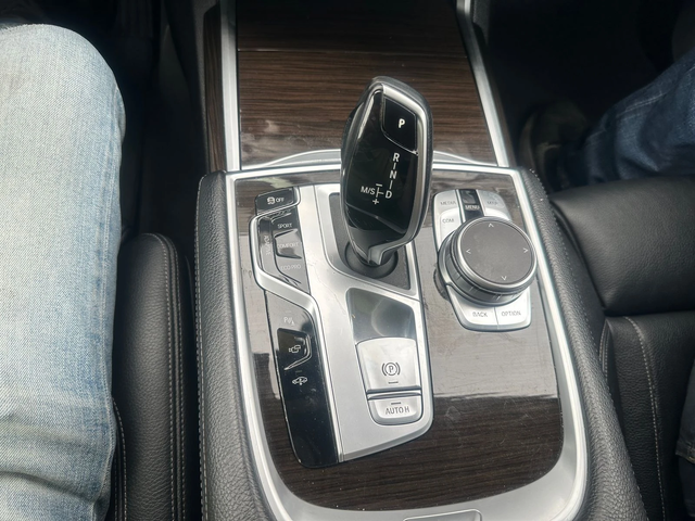 BMW 740 2020* HARMAN* 360* AUTOPARK* KEYLESS* LANE ASSIST* - автомобили, коли, обяви за нови и употребявани 12