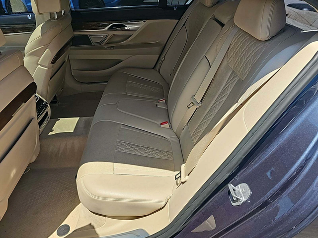 BMW 740 HEADUP* 360* DISTRONIK* AMBIENT* ОБДУХ* HARMAN* KE - автомобили, коли, обяви за нови и употребявани 9