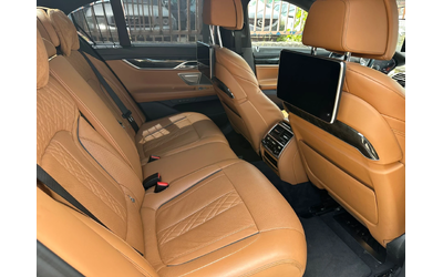 BMW 740 XDrive| Laser| Head Up| EURO6 - автомобили, коли, обяви за нови и употребявани 9