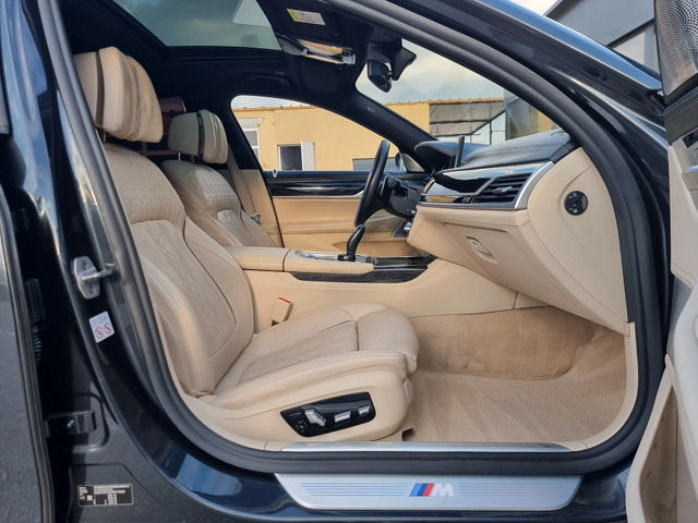 BMW 740 Xdrive* INDIVIDUAL* Bowers and Walkins* Mpack* Kam - автомобили, коли, обяви за нови и употребявани 10