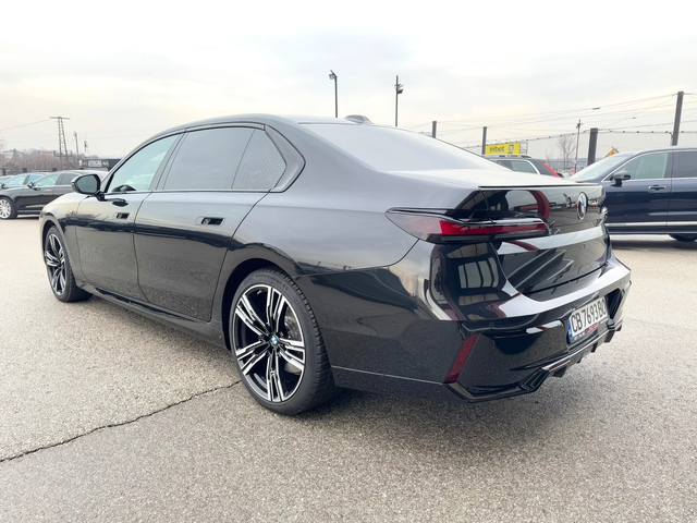 BMW 740 D-M SPORT-TV-B&W-HUD-AUTOMATIC DOORS-21-FULL FULL - автомобили, коли, обяви за нови и употребявани 3