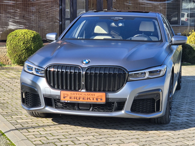 BMW 740 X-Drive* Full M-Pack* Head-up* 360 Cam* Laser - автомобили, коли, обяви за нови и употребявани 2