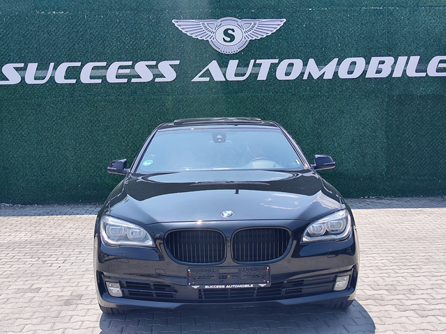 BMW 740 MPAK* 360CAM* CARBON* ALCANTAR* PODGREV* OBDUH* FA - автомобили, коли, обяви за нови и употребявани 0