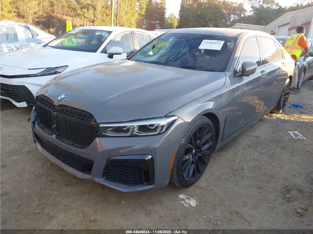 BMW 740 I / LONG / M-PACK / 360 / ОБДУХВАНЕ - автомобили, коли, обяви за нови и употребявани 0